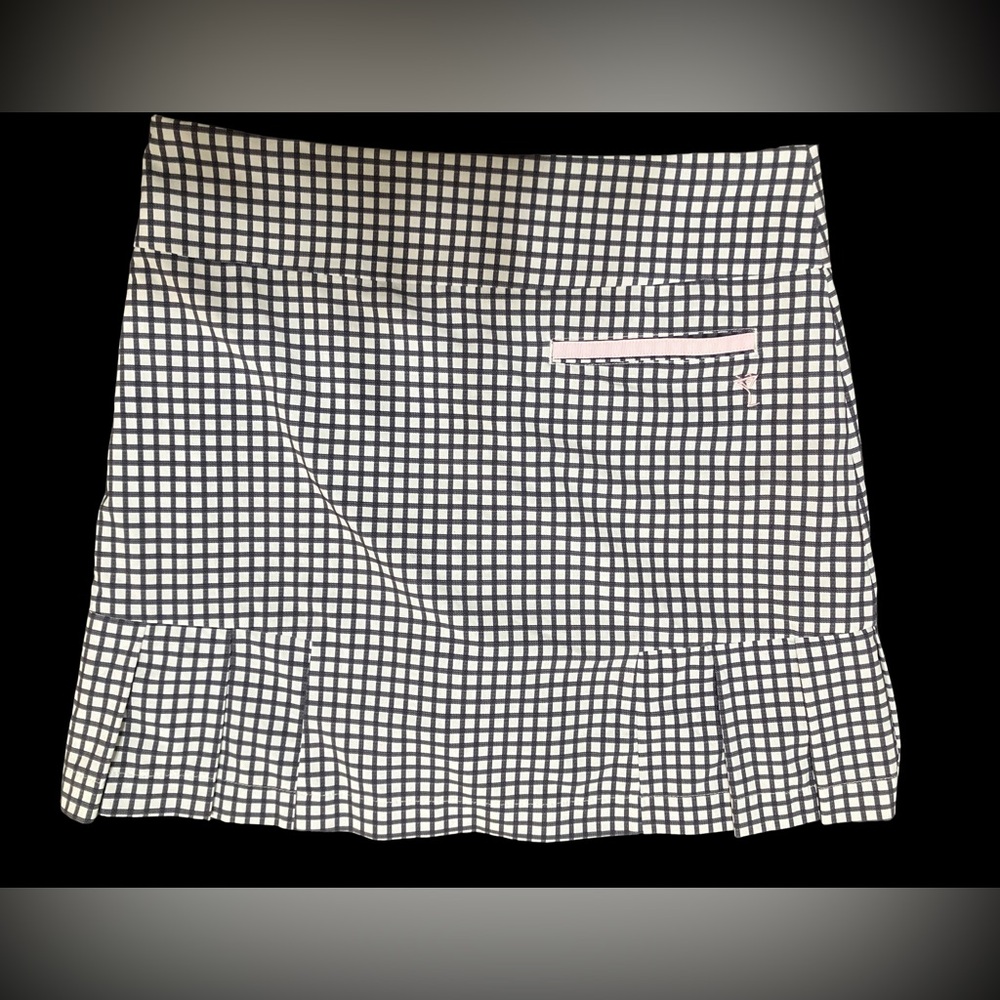 Golftini Elegant Checkered Women's Skort in Black and White Golftini 4 - Picture 3 of 5